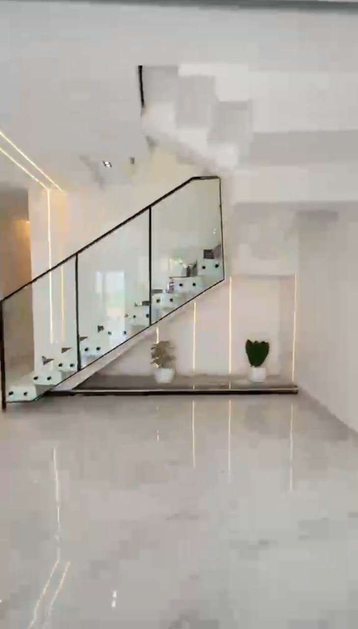 EXQUISITE 5 BEDROOM DETACHED DUPLEX with BQ for Sale in Lekki, Lagos photo 3