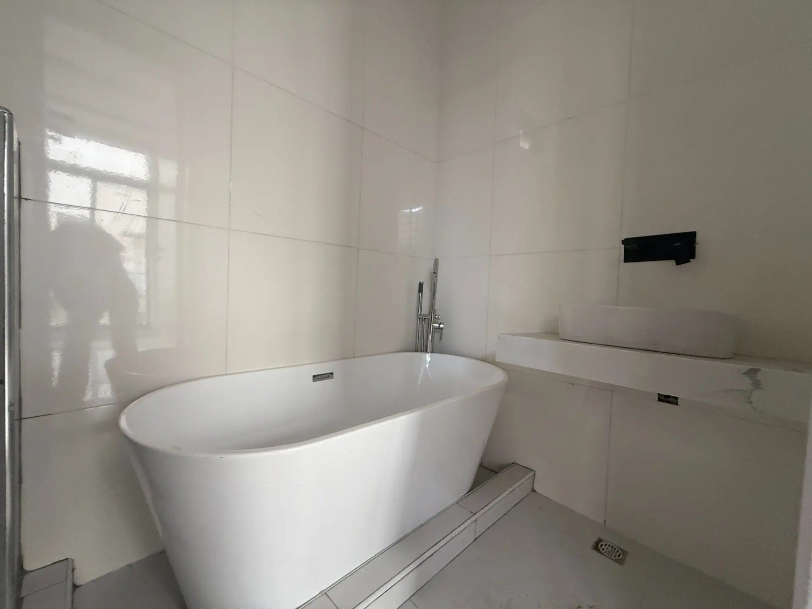 4 Bedroom Detached House for Sale at Ikota in Lekki, Lagos photo 14