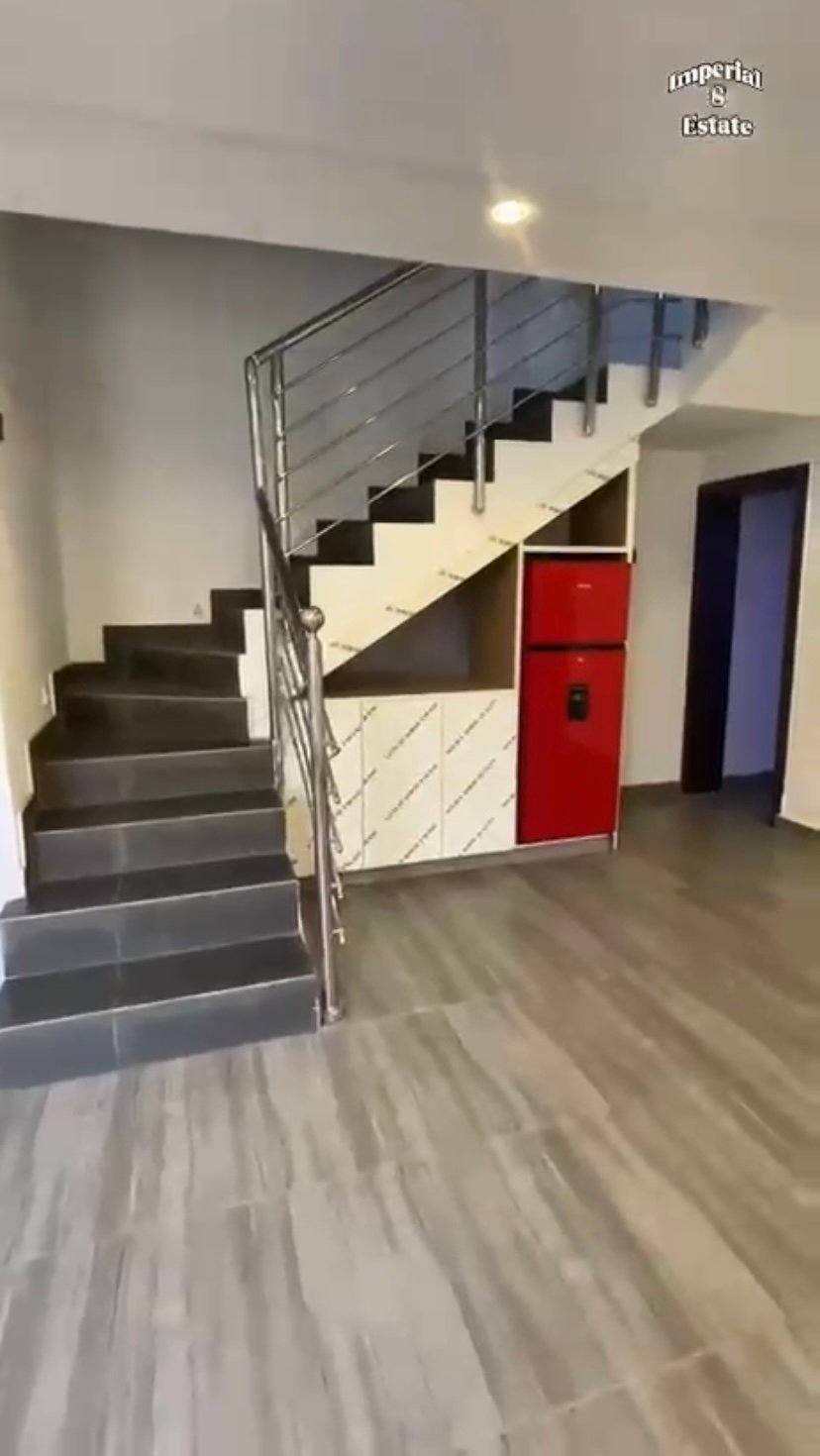 Newly Built 8 units of 3 bedrooms Terrace Duplex for Sale in Ikeja, Lagos photo 3