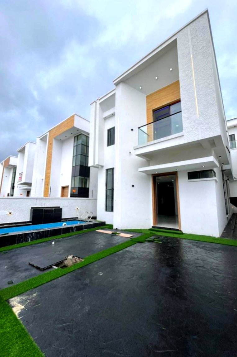 4 BEDROOM DETACHED WITH BQ for Sale in Lekki, Lagos photo 2
