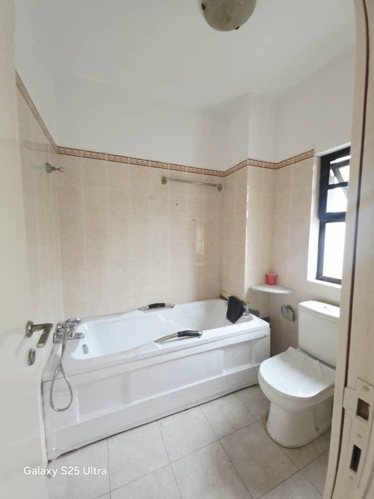 Luxury 4 Bedroom duplex vgc for Rent in Lekki, Lagos photo 2