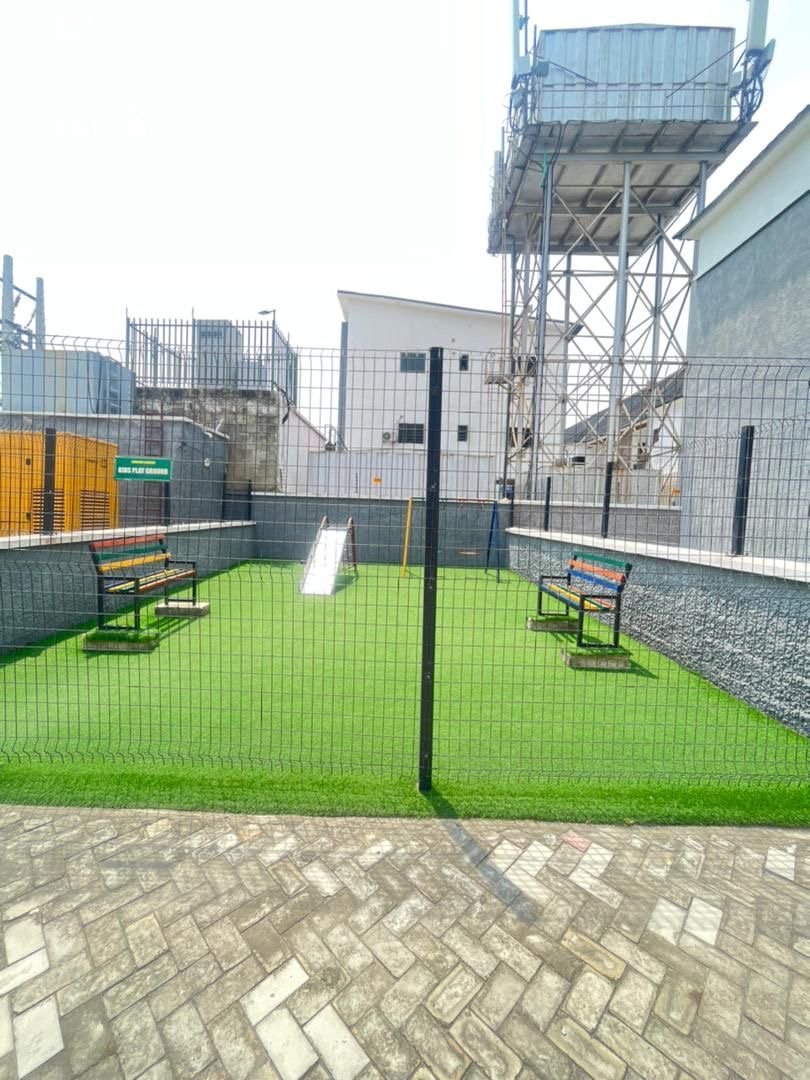 4 Bedroom Terraced Duplex LOMMON GARDEN ESTATE,ORCHID. for Rent in Lekki Phase 1, Lagos photo 8