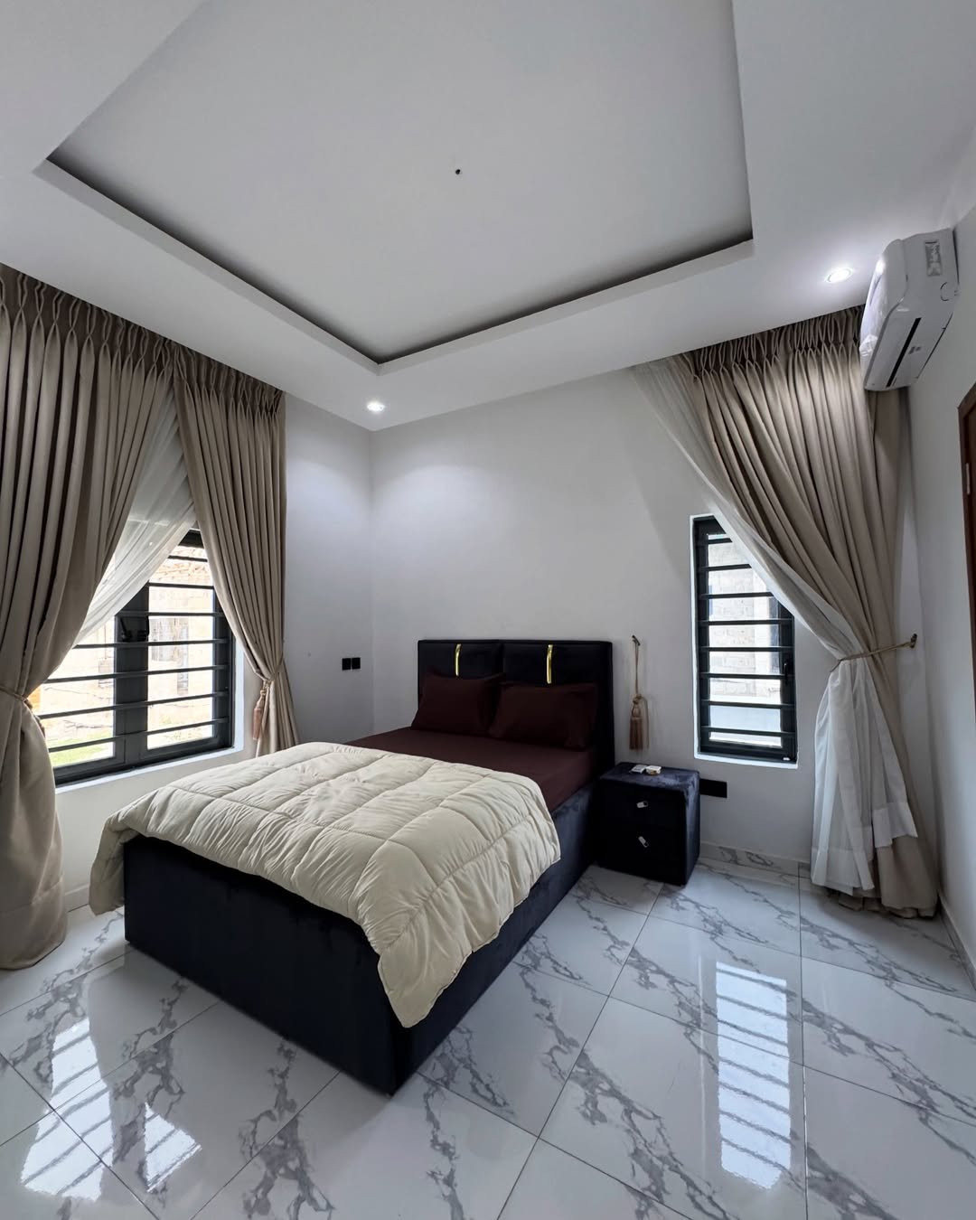 3 bedroom bungalow &4 bedroom bungalow for Sale in Lekki, Lagos photo 7