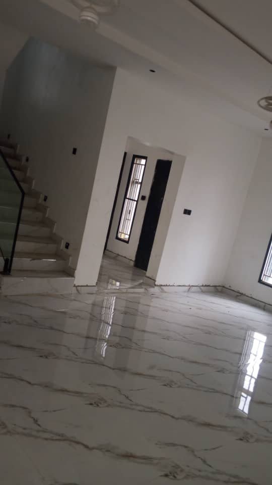4 BED DUPLEX || 600 MILLION || MAGODO BROOKS ESTATE, MAGODO, LAGOS STATE for Sale in Ikeja, Lagos